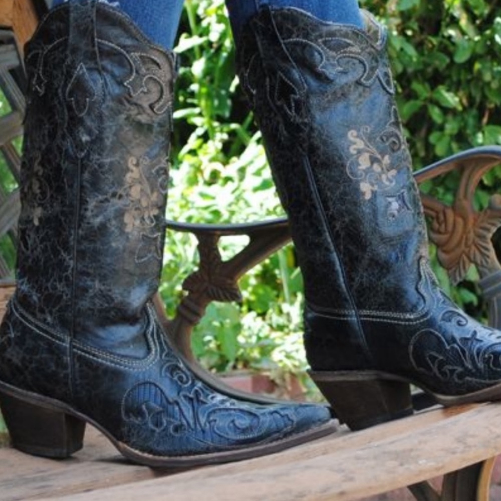🖤CORRAL black lizard snip toe boots size 8.5🖤